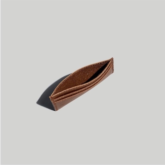 Madewell the leather card case - Picture 5 of 11